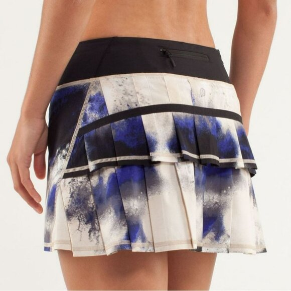 lululemon athletica Pants - Lululemon Run Pace Setter Skort Milky Way Multi Print Black Pigment Size 8 Reg